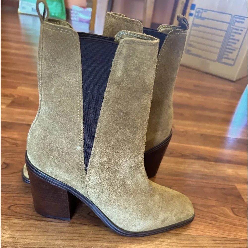 Marc Fisher women’s size 7 Kristie Booties brown suede